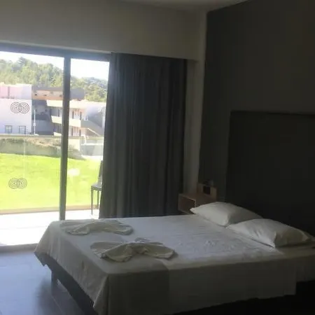 Sunconnect Evita 4*